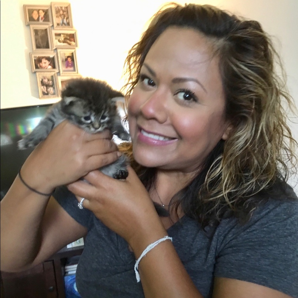 Meet your Posher, Rebecca